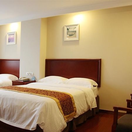 Greentree Inn Jiangsu Province Wuxi City Nanhu Jiayuan Metro Station Hotel Exteriör bild