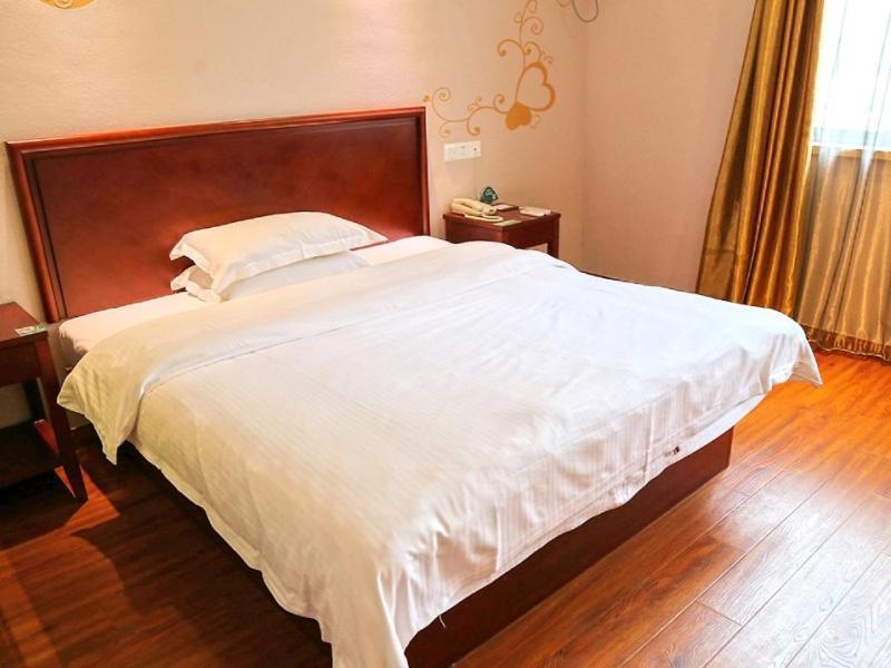 Greentree Inn Jiangsu Province Wuxi City Nanhu Jiayuan Metro Station Hotel Exteriör bild
